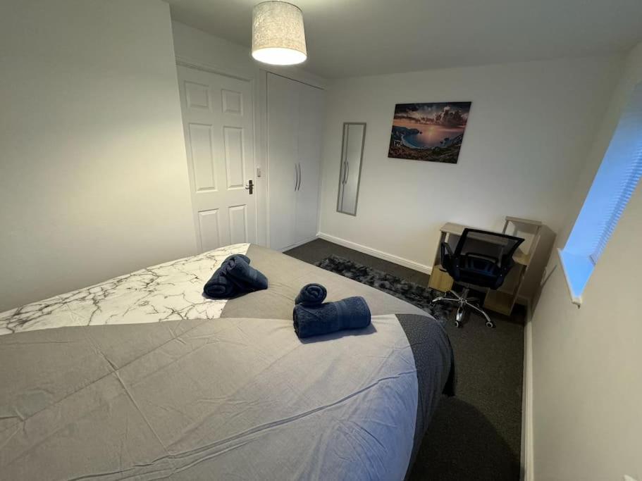 웰링버러 Modern Townhouse - 3 Bed 2.5 Bath 2 Private Gated Parking 빌라 외부 사진